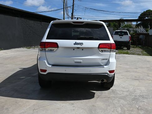 Used 2021 Jeep Grand Cherokee Limited RWD image 5