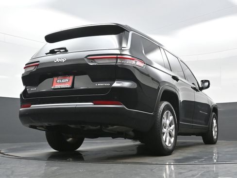 Used 2022 Jeep Grand Cherokee L Limited AWD/4WD image 32