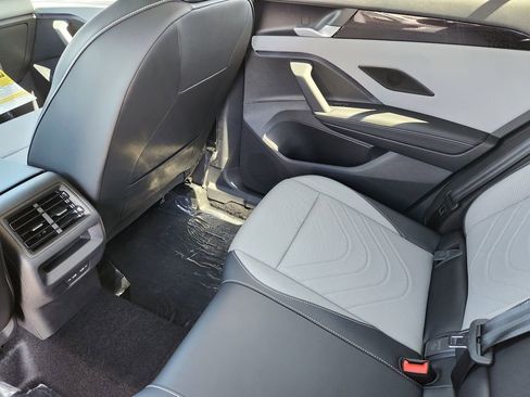 New 2026 Volkswagen Tiguan SE R-Line AWD/4WD image 16