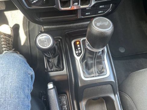 Used 2023 Jeep Wrangler Sahara w/ Cold Weather Group image 29