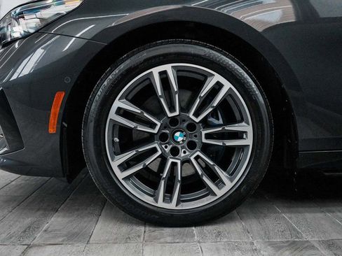 Used 2026 BMW 530i xDrive AWD/4WD image 9