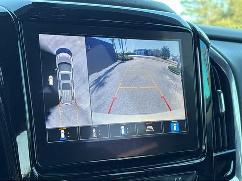 Used 2022 Chevrolet Traverse RS AWD/4WD image 29