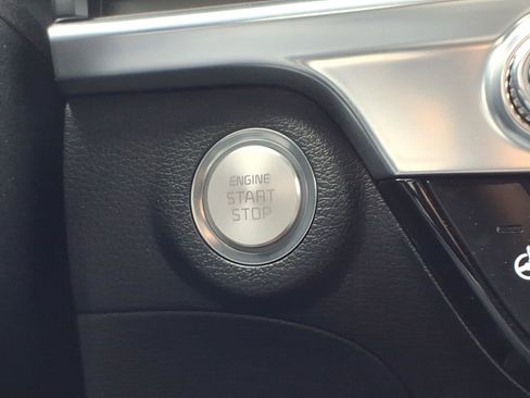 Used 2024 Kia Telluride SX Prestige image 18