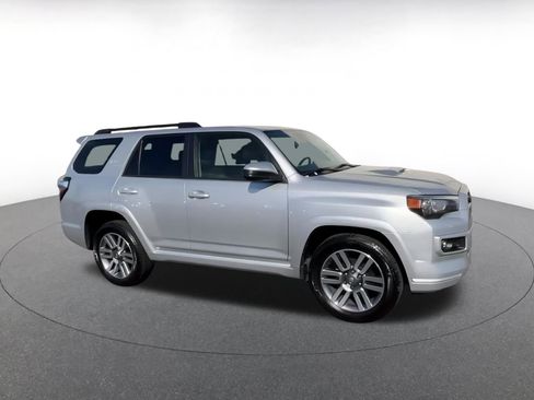 Used 2024 Toyota 4Runner TRD Sport image 2