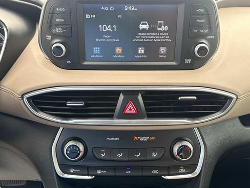 Used 2019 Hyundai Santa Fe SE FWD image 29