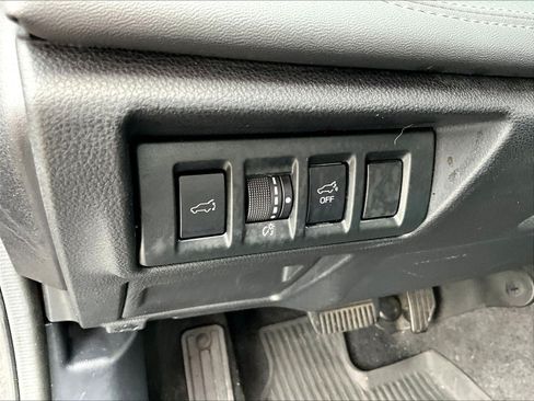 Used 2021 Subaru Outback Limited w/ Popular Package #2 AWD/4WD image 38
