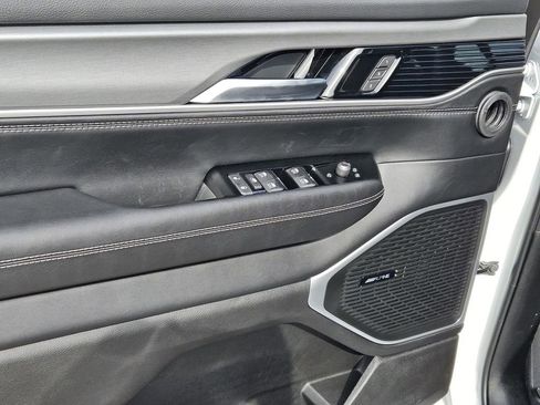 New 2026 Jeep Grand Wagoneer 4WD image 13