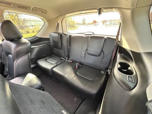Used 2017 Nissan Armada Platinum w/ Captain Seat Package RWD image 14