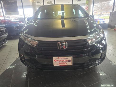 Used 2021 Honda Odyssey EX-L image 2