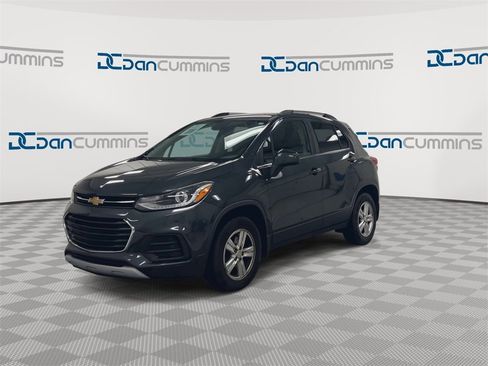 Used 2017 Chevrolet Trax LT w/ LPO, Protection Package image 4