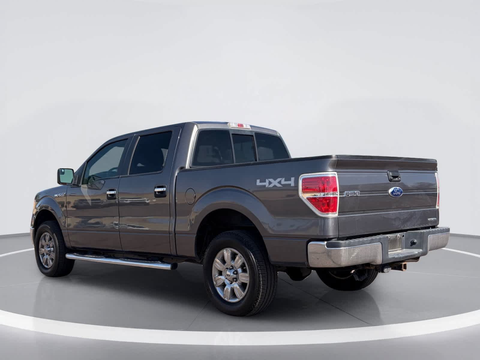 Used 2012 Ford F150 XLT w/ XLT Chrome Pkg AWD/4WD image 2