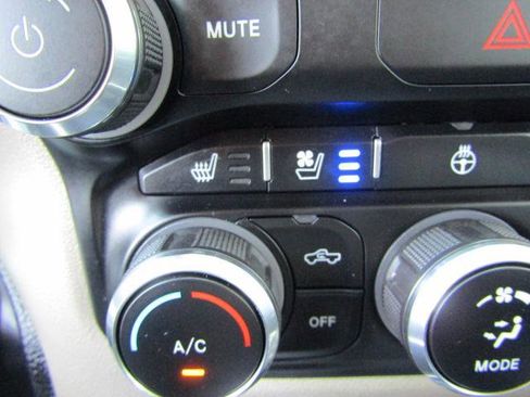 Used 2020 RAM 1500 Laramie image 23