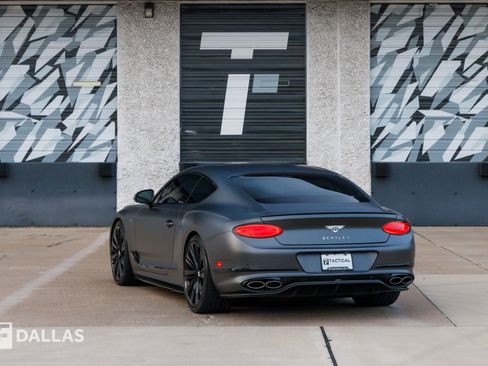 Used 2022 Bentley Continental GT Speed image 13