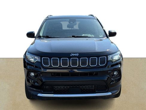 Used 2022 Jeep Compass Limited image 11