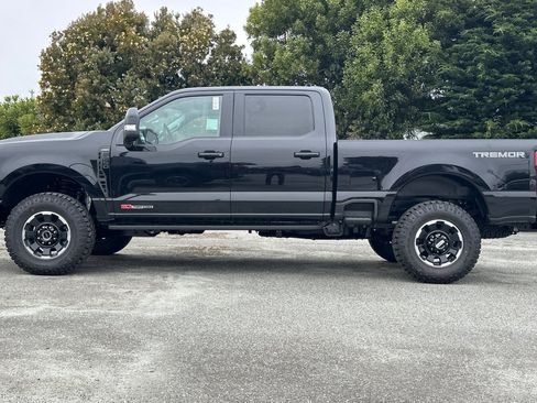 New 2026 Ford F250 Lariat w/ Tremor Off-Road Package AWD/4WD image 2