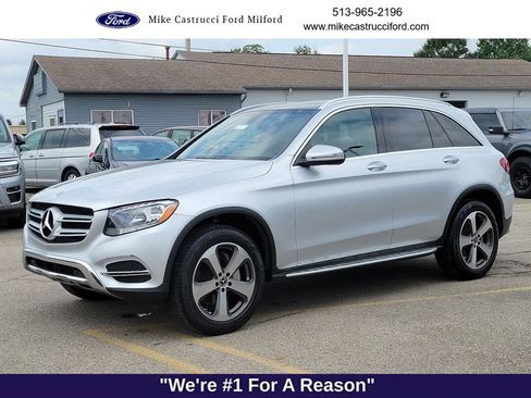 Used 2018 Mercedes-Benz GLC 300 4MATIC image 1