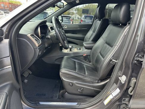 Used 2015 Jeep Grand Cherokee Limited AWD/4WD image 12