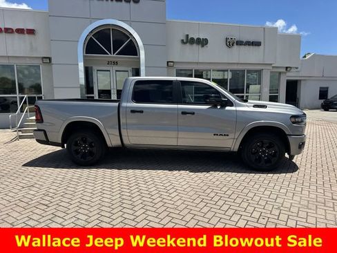 Used 2025 RAM 1500 Big Horn AWD/4WD image 6