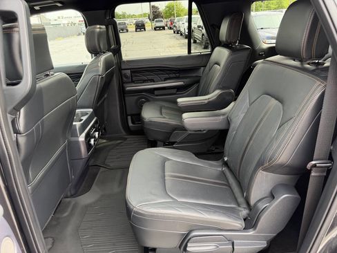 Used 2023 Ford Expedition Max Platinum AWD/4WD image 20