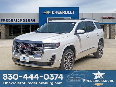 Used 2022 GMC Acadia Denali w/ Denali Ultimate Package FWD image 1