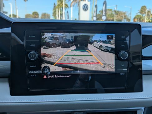 New 2026 Volkswagen Taos SEL image 22