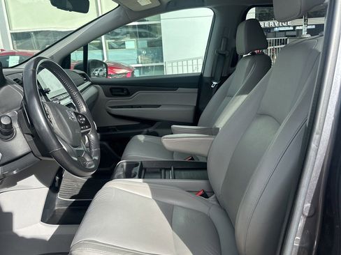 Used 2018 Honda Odyssey EX-L image 10
