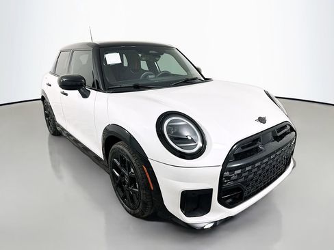 New 2026 MINI Cooper S image 3