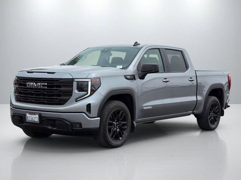 Used 2023 GMC Sierra 1500 Elevation AWD/4WD image 8