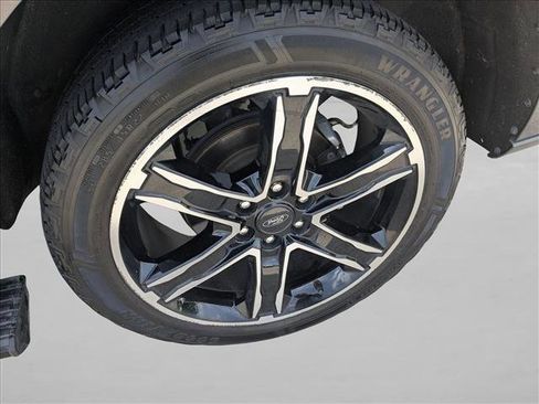 Used 2020 Ford Expedition Max Limited w/ Equipment Group 303A RWD image 22
