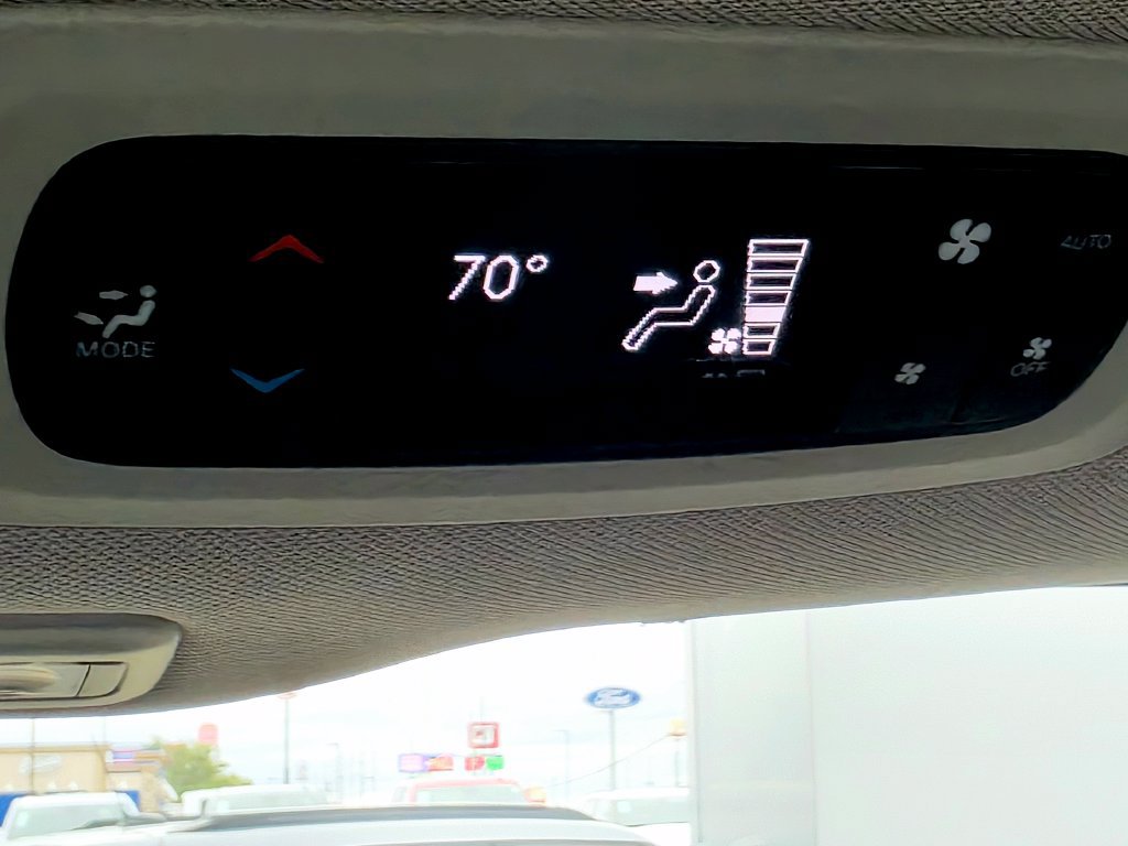 Used 2023 Chrysler Pacifica Limited FWD image 84