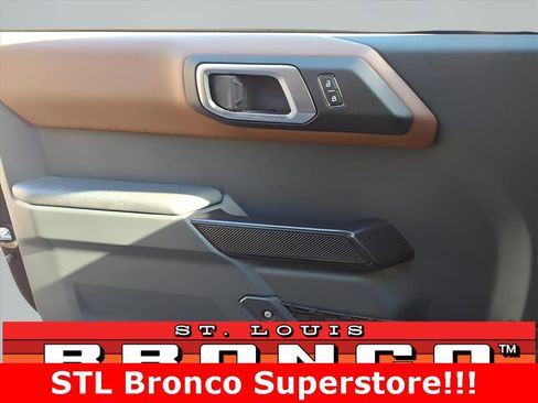Used 2024 Ford Bronco Outer Banks image 19