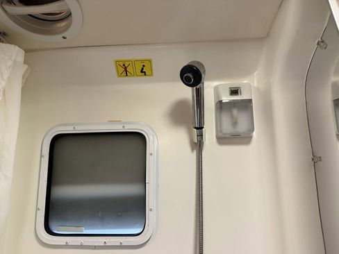 Used 2008 Dodge Sprinter 2500 w/ Trailer Tow Group image 46