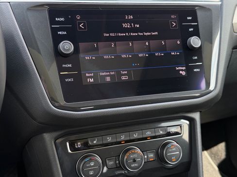 Used 2019 Volkswagen Tiguan SEL FWD image 28