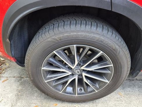 Used 2024 Lexus NX 250 FWD w/ Towing Package (2000 Lbs) image 11