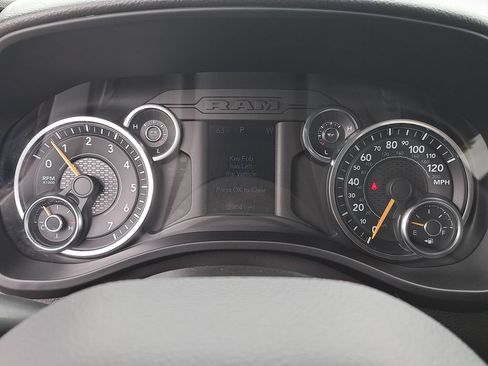 Used 2022 RAM 1500 Big Horn AWD/4WD image 19