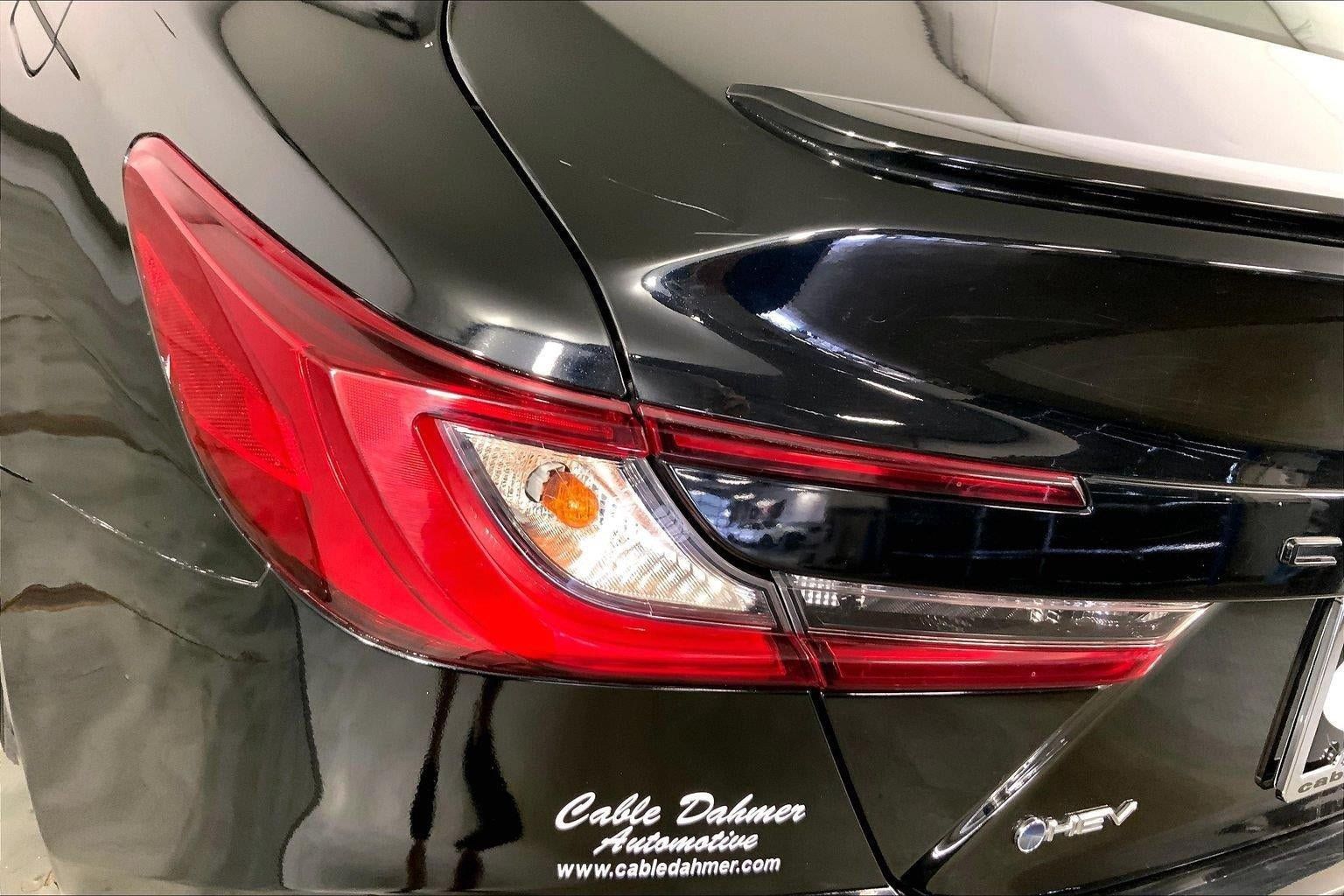 Used 2025 Toyota Camry SE FWD image 27