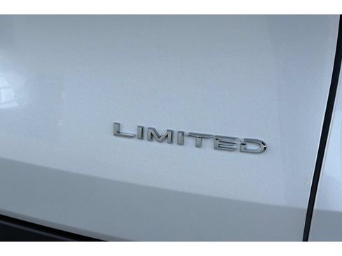 Certified 2026 Toyota Grand Highlander AWD Hybrid image 7