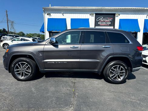Used 2019 Jeep Grand Cherokee Limited image 8