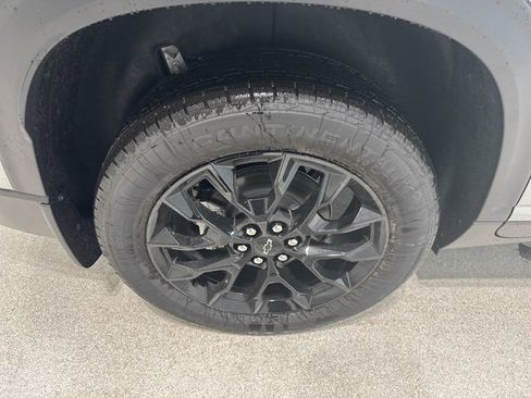 New 2026 Chevrolet Traverse LT w/ Midnight/Sport Edition image 7