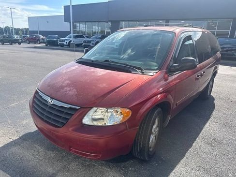 Used 2007 Dodge Grand Caravan SXT FWD image 2