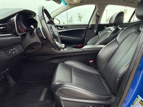 Used 2019 Genesis G70 2.0T Advanced image 19