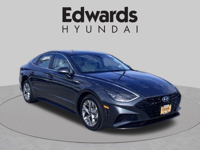 Used 2023 Hyundai Sonata SEL FWD image 3