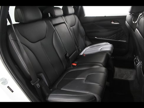Certified 2023 Hyundai Santa Fe SEL w/ Premium Package AWD/4WD image 18