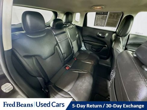 Used 2018 Jeep Compass Latitude AWD/4WD image 33