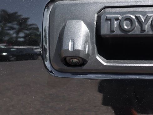 Used 2022 Toyota Tacoma SR5 w/ Technology Package image 44