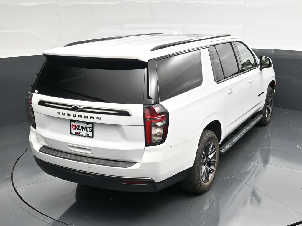 Used 2021 Chevrolet Suburban Z71 w/ Z71 Signature Package AWD/4WD image 45
