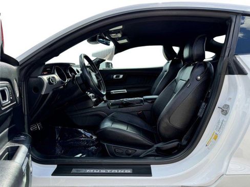 Used 2023 Ford Mustang Premium image 18