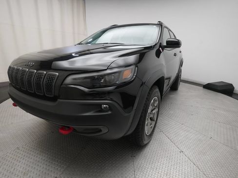 Used 2022 Jeep Cherokee Trailhawk w/ Comfort/Convenience Group AWD/4WD image 12
