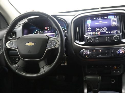 Used 2019 Chevrolet Colorado Z71 AWD/4WD image 21