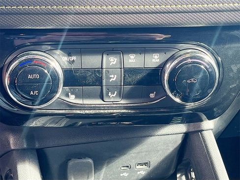 Used 2025 Chevrolet TrailBlazer ACTIV w/ Convenience Package image 15